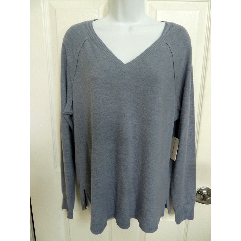 Lucky Brand Blue Cloud Soft V-Neck Sweater Raw Edge Pullover 7W73504 Size M